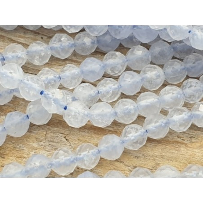 Chalcedonkette facettiert 4mm