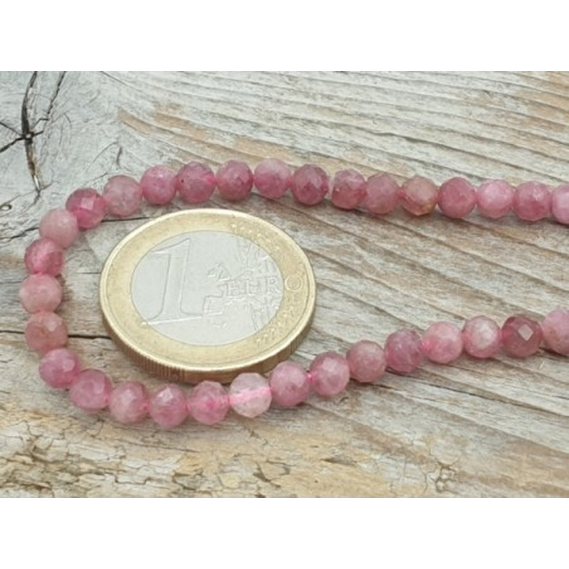 Rubelith - Rubellit - roter Turmalinkette facettiert 4mm