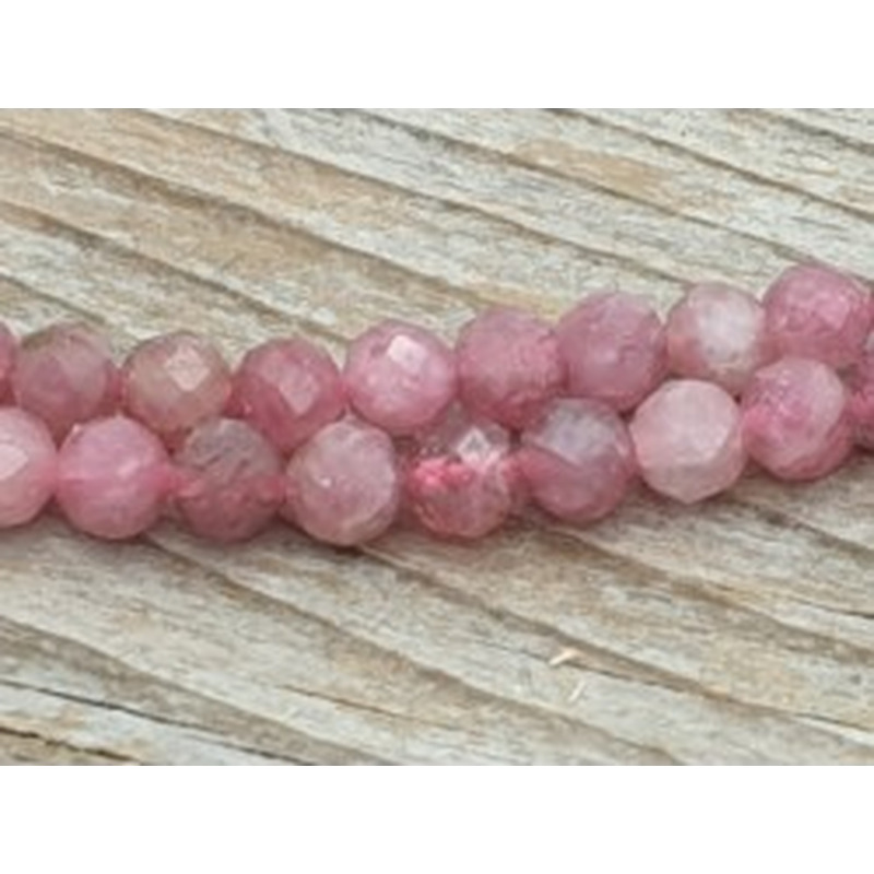 Rubelith - Rubellit - roter Turmalinkette facettiert 4mm