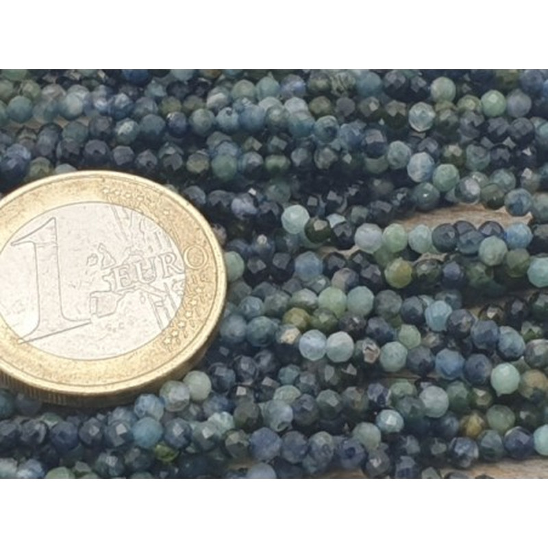 blaue Turmalinkette facettiert 2mm