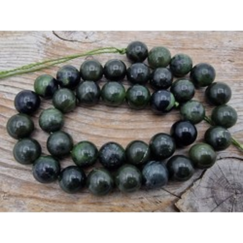 Nephrit Jadekette 10mm 2