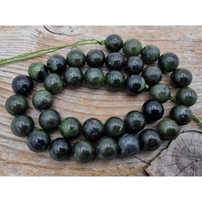 Nephrit Jadekette 10mm