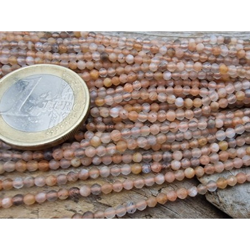 Mondsteintkette facettiert 2mm