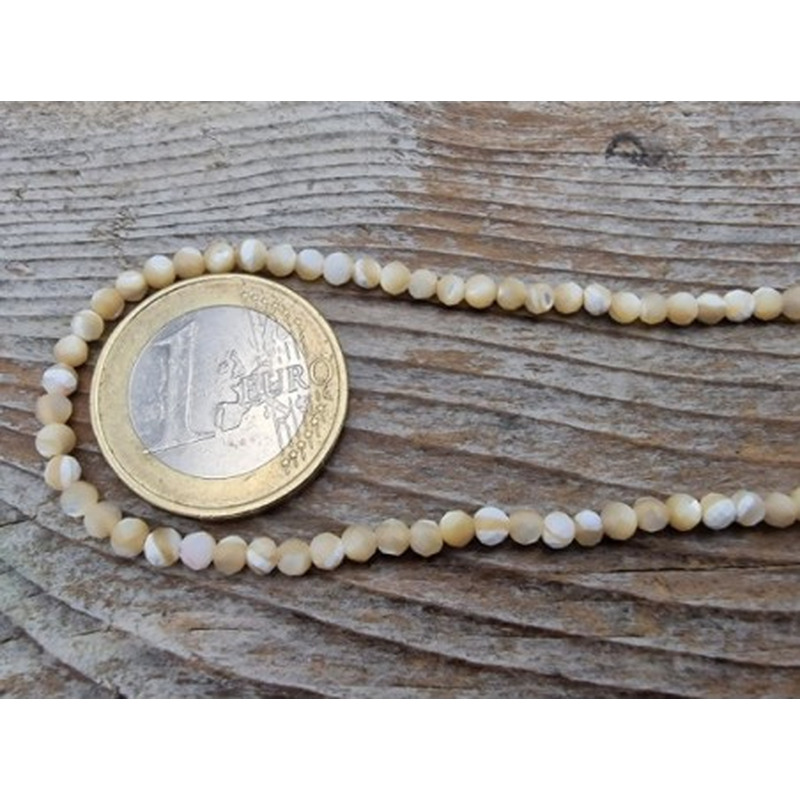 Perlmuttkette 3mm facettiert