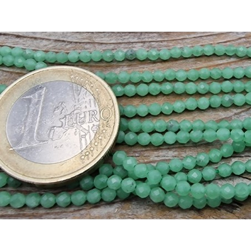 grüner Angelit facettiert 2mm