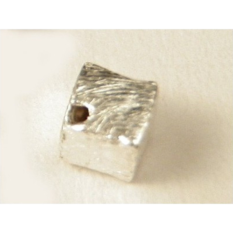 Zwischenteil, Würfel 4mm, Silber