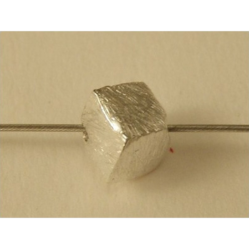 Zwischenteil, Würfel 4mm, Silber