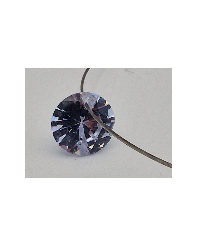 Zirkonia 12mm mit Brilliantschliff mit Bohrung