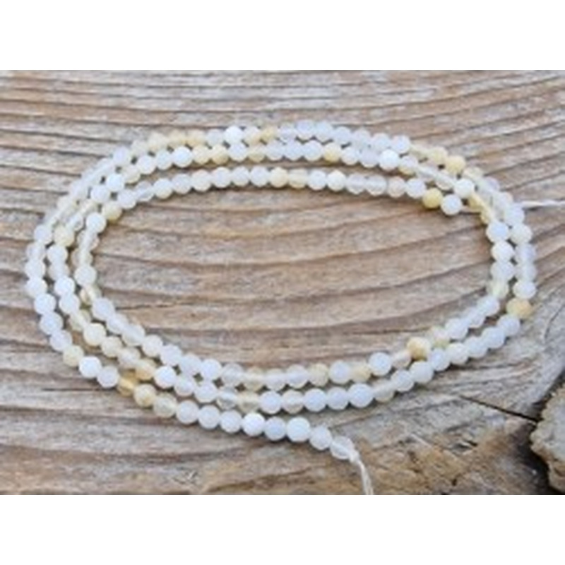 white Opalkette facettiert 2mm 2