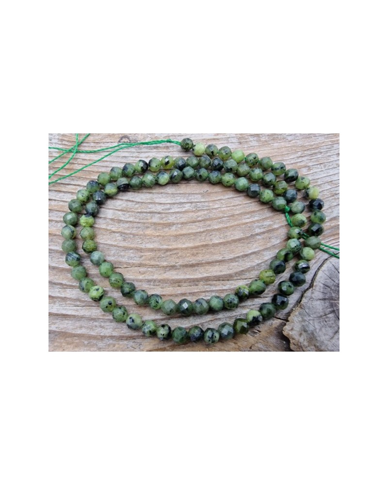 Nephrit Jadekette facettiert 4mm