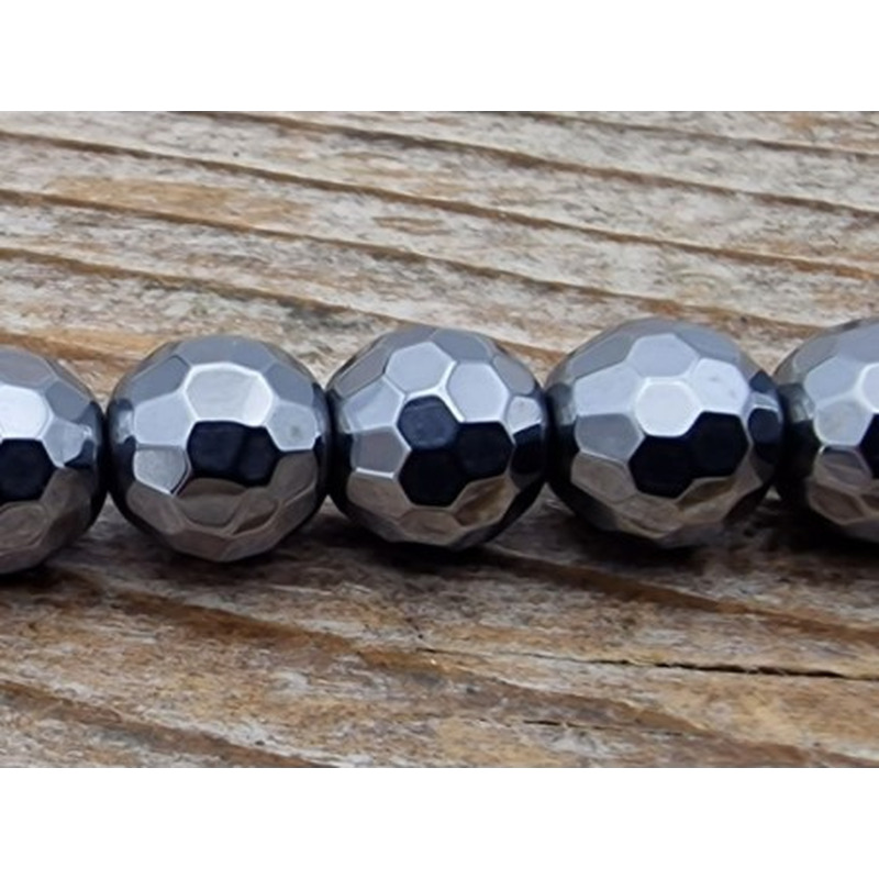 Siliciumkette  facettiert 6mm