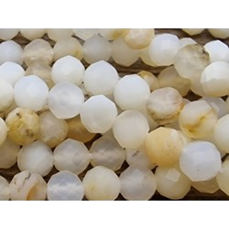white Opalkette facettiert 4mm