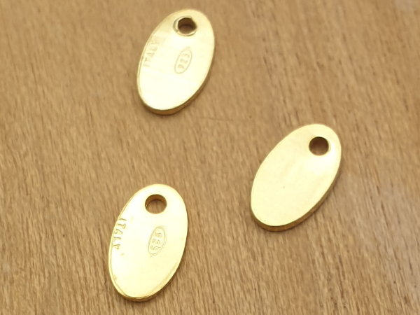 Charm Plakette 4x7mm, Silber vergoldet