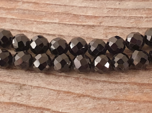 black spinell necklace faceted 4mm