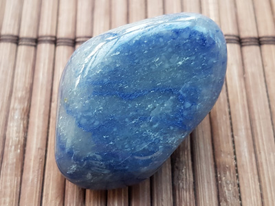 blue quartz tumbled stone