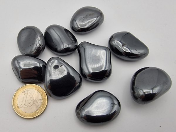 hematite tumbled stone M (200gr.)