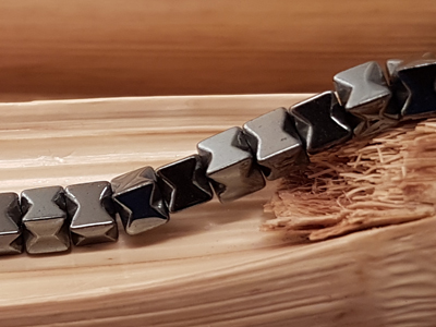 Blutsteinkette (Hmatit) 3x3mm