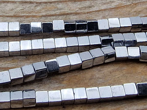 Blutsteinkette Silber (Hmatit) 2x2mm