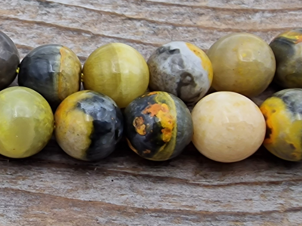 Bumblebee Jaspis Kette 8mm
