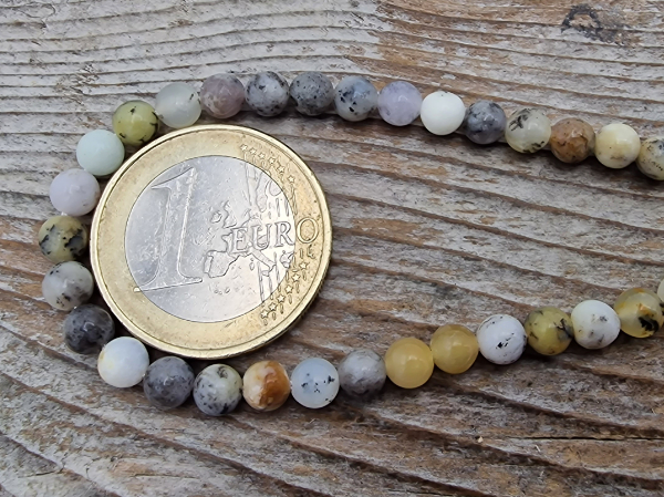 dendrites opal necklace 4mm