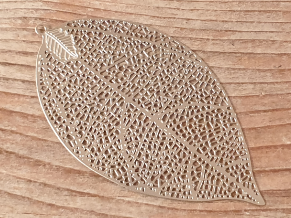 leaf pendant 60x33x0.3mm, stainless steel