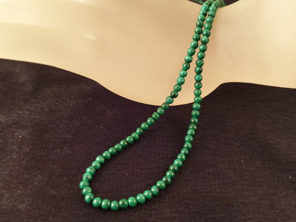 malachite necklace 4mm