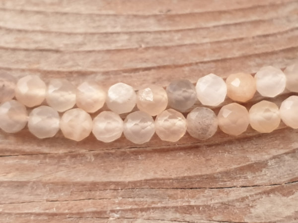 moonstone necklace faceted 4mm