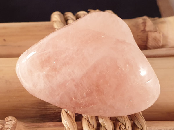 morganite tumbled stone