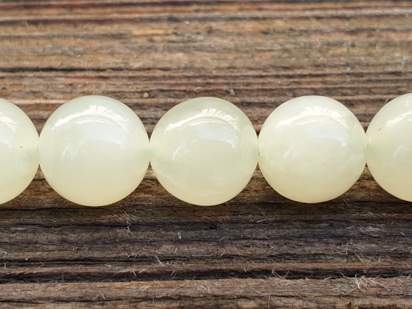 New Jade Kette 10mm