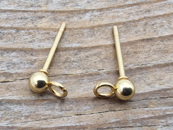 earring 3mm (2 pcs), stainless steel gold