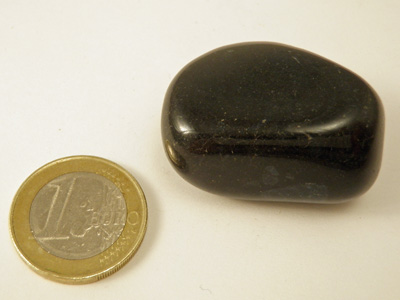 onyx tumbled stone