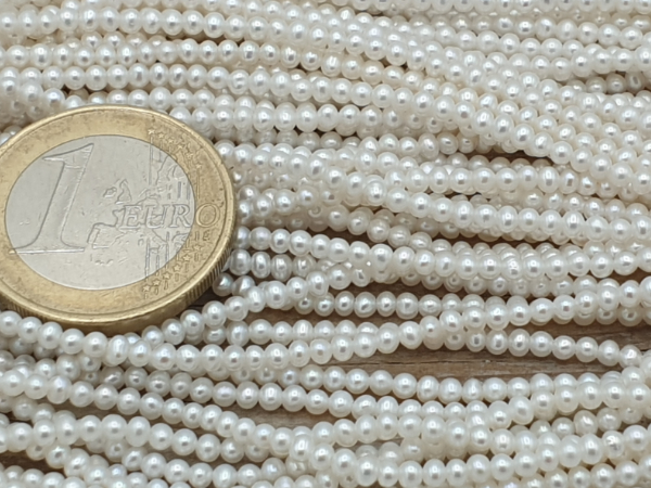 pearl necklace strand 2-2.3mm AAA