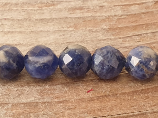 sodalite necklace faceted 6mm