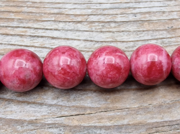 thulite necklace 10mm