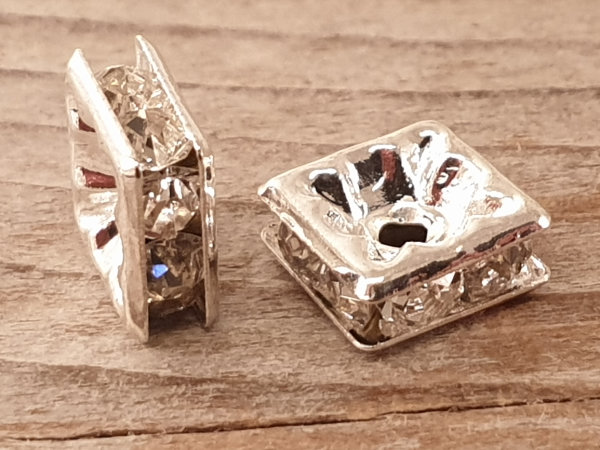 finding rhinestone 7x7x3mm, brass silver plated