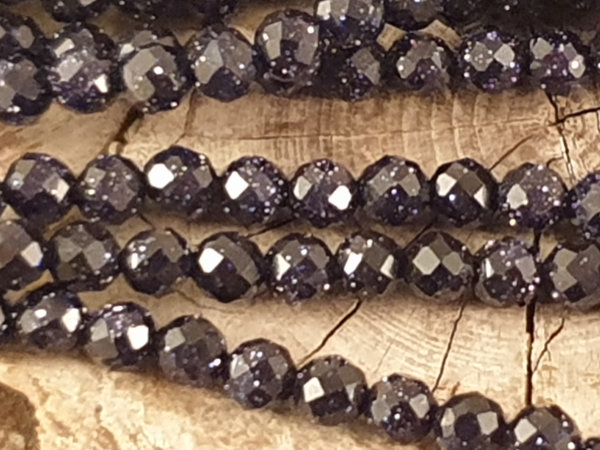blue sandstone necklace faceted 3mm