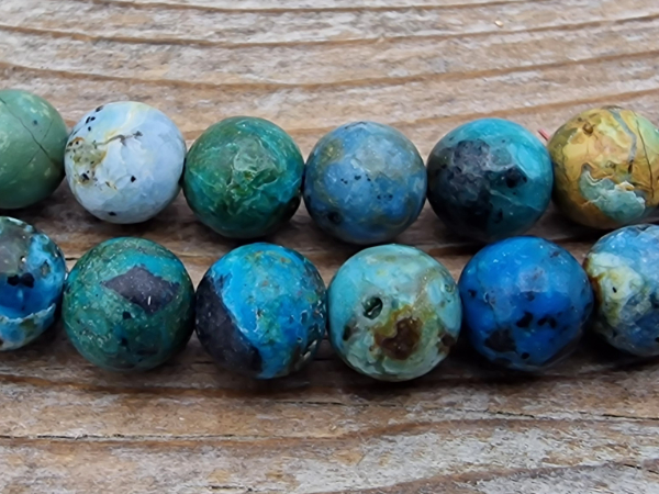 Blauer Opal Kette 6mm