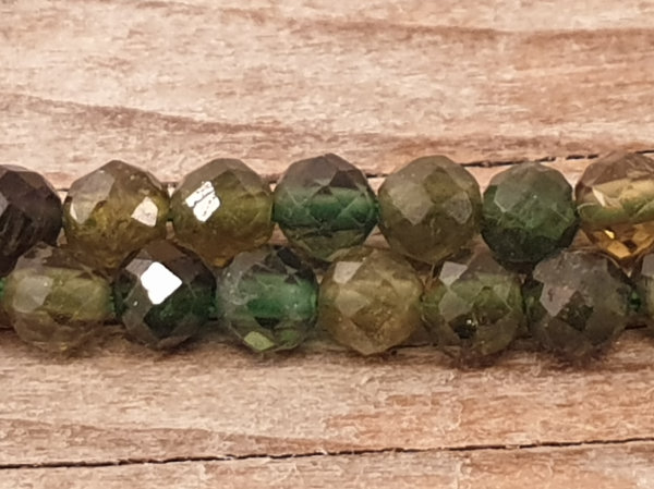 green tourmaline necklace faceted 3mm A